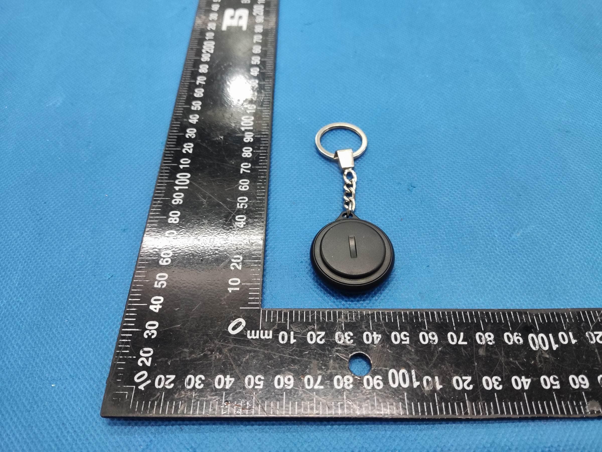TRACK & FIND - FCC ID 2AVW7-ITRACKER - ANC CHINA LIMITED (4)