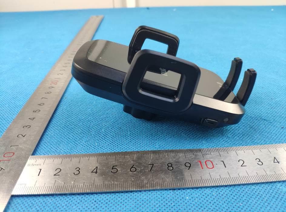 Wireless Car Charger - FCC ID 2AVWU-WCT03 - YTD Co., Ltd. (3)