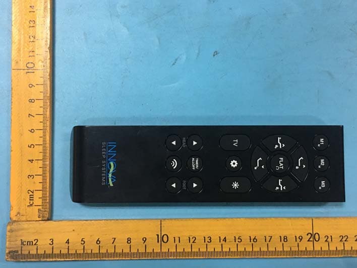 Remote control - FCC ID 2AVXD-HDM-H17 - Huzhou HAIDEMU Intelligent Technology Co., LTD.