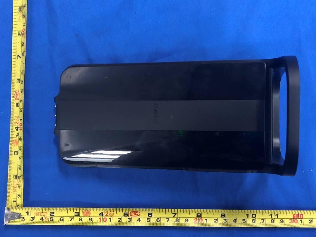 Digital Wireless TV Headphones - FCC ID 2AVXS-HW1 - YI HAO CANG SHANG MAO (SHENZHEN) YOU XIAN GONG SI (2)