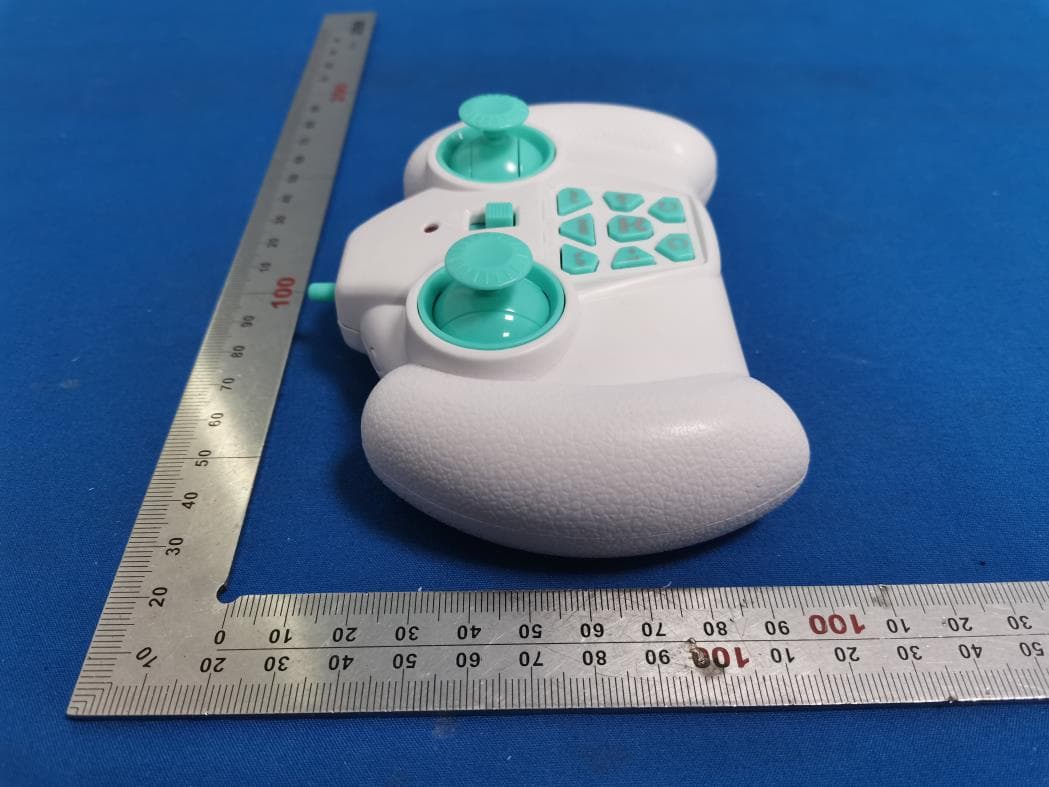 RC TOYS - FCC ID 2AVXUS-011 - CHENGHAI XINDONGLI PLASTIC TOYS FACTORY (5)