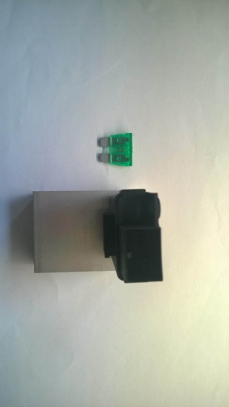 Wireless Seat Belt Reminder - Seat Unit - FCC ID 2AVXWWSBRS001 - AEV spol. s r.o. (3)