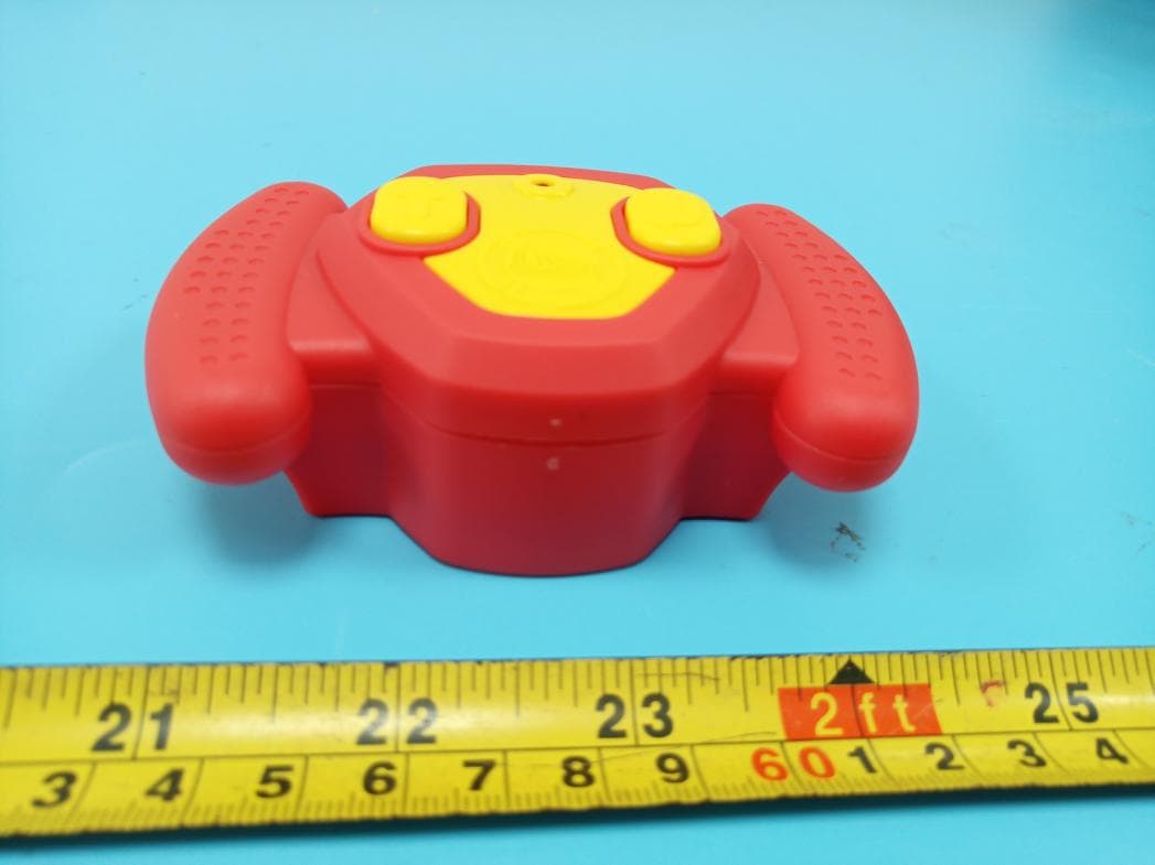 Preschool RC VEHICLE (Controller) - FCC ID 2AVYA-KC24G20 - Speed Well International Industrial Ltd. (5)