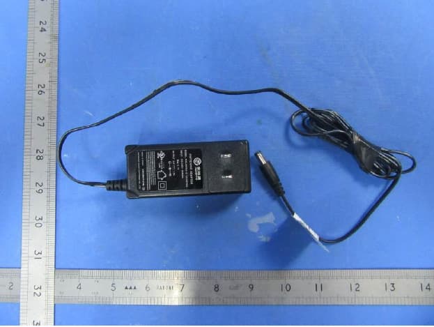 NETWORK VIDEO RECORDER - FCC ID 2AVYF-NVR1104HS-W - Hangzhou Huacheng Network Technology Co.,Ltd. (4)