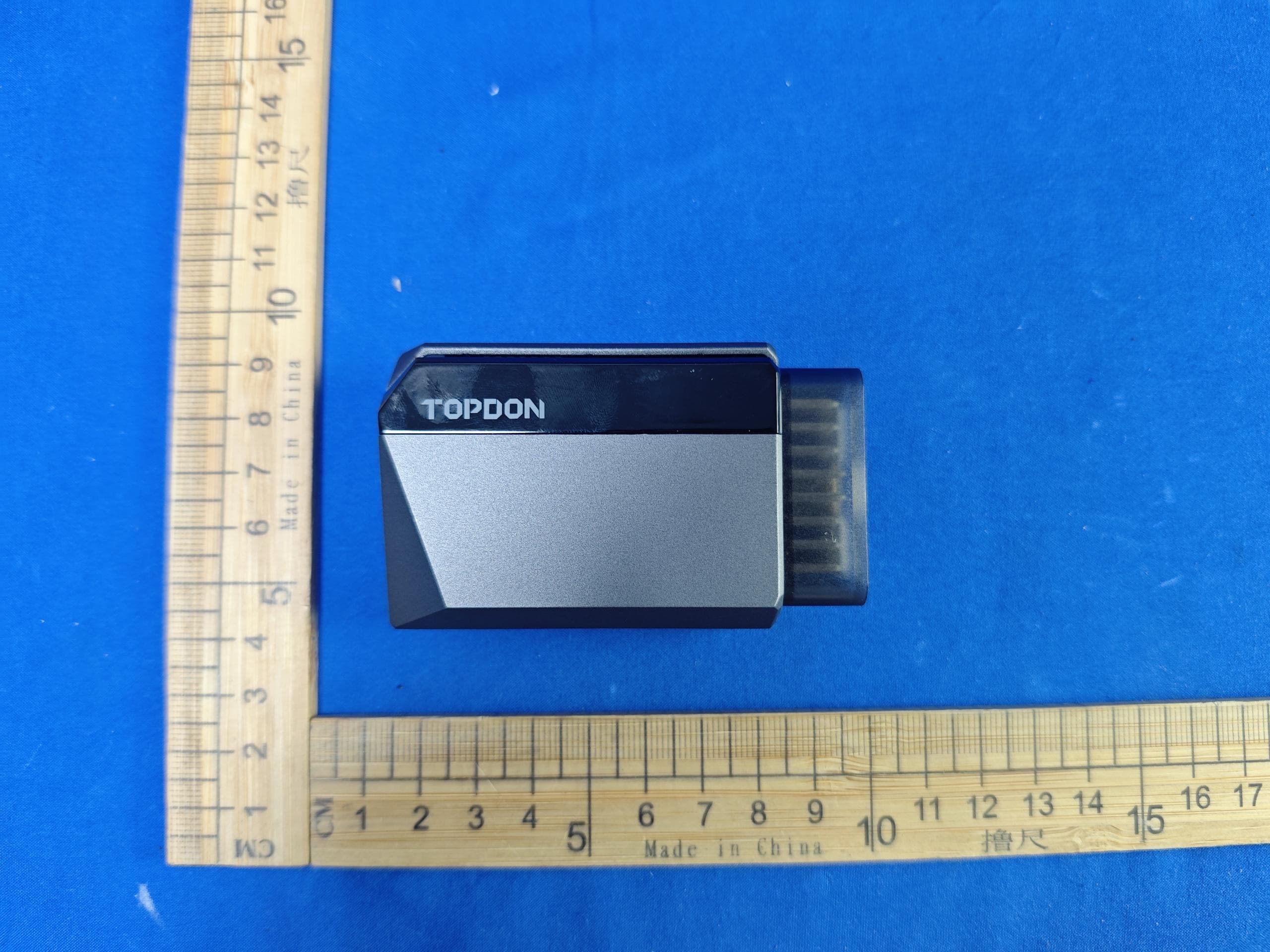 Bluetooth Vehicle Diagnostic Dongle - FCC ID 2AVYW-CARPAL - TOPDON TECHNOLOGY Co., Ltd. (2)