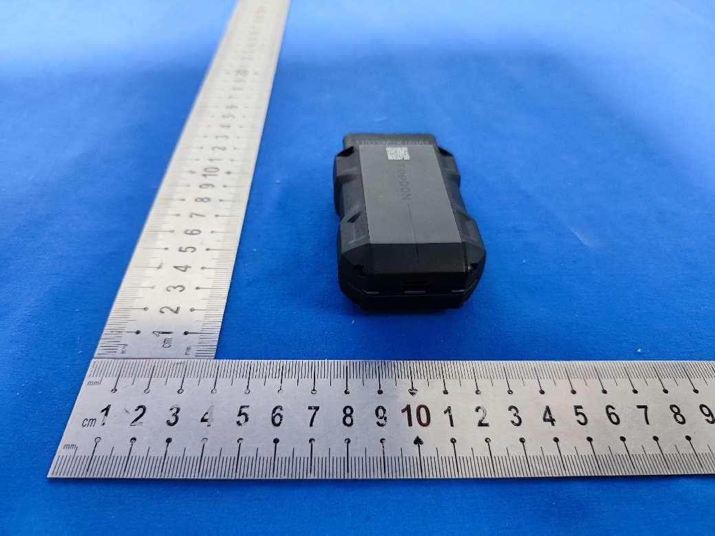 Bluetooth Vehicle Diagnostic Dongle - FCC ID 2AVYW-TOPSCAN - TOPDON TECHNOLOGY Co., Ltd. (4)