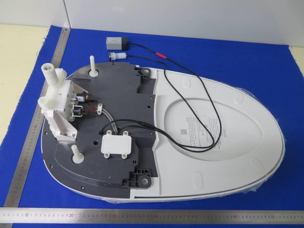 Tankless Toilet - FCC ID 2AW23-W5100 - Xiamen R&T Plumbing Technology Co.,LTD.