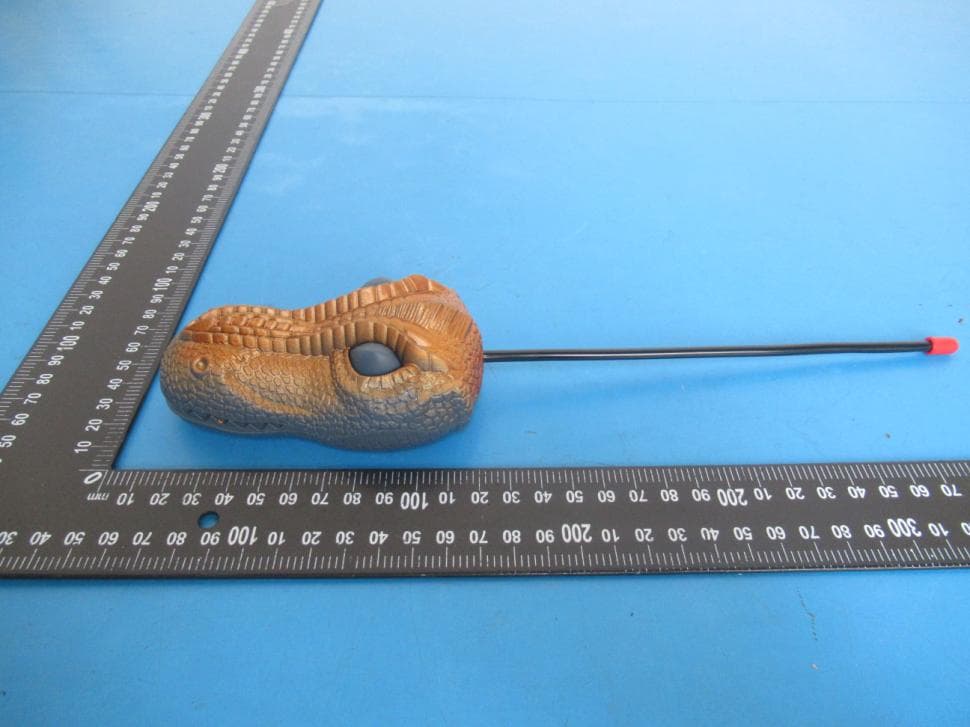 Dinosaur toys - FCC ID 2AW2S-BT001 - BAOLEI TOYS FACTORY (2)