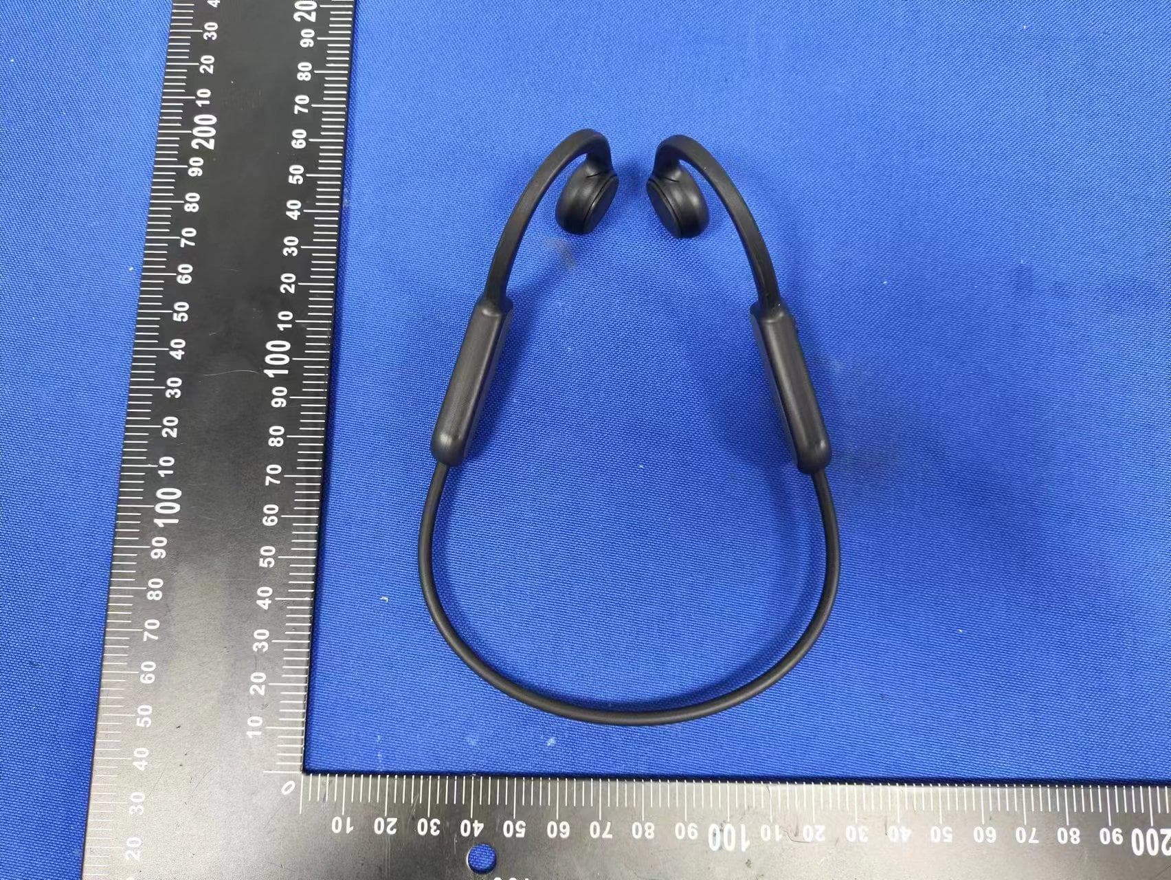 Sport headphones - FCC ID 2AW3W-B8 - Shenzhen Fanling Technology Co., Ltd.