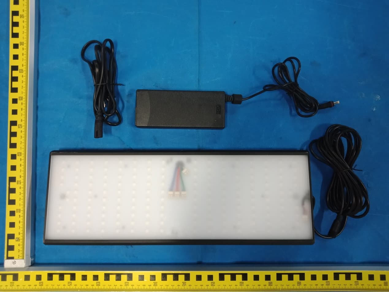Chihiros RGB VIVID II Series LED lighting system - FCC ID 2AW3Z-RGBVIVIDII - Shanghai Ogino Biotechnology Co., Ltd. (4)
