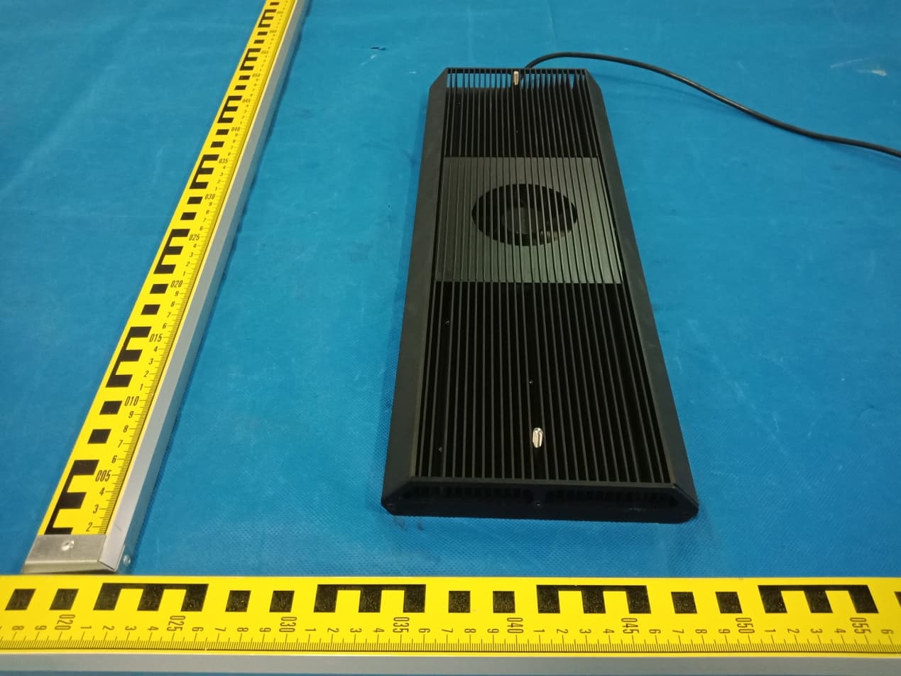 Chihiros RGB VIVID II Series LED lighting system - FCC ID 2AW3Z-RGBVIVIDII - Shanghai Ogino Biotechnology Co., Ltd. (2)