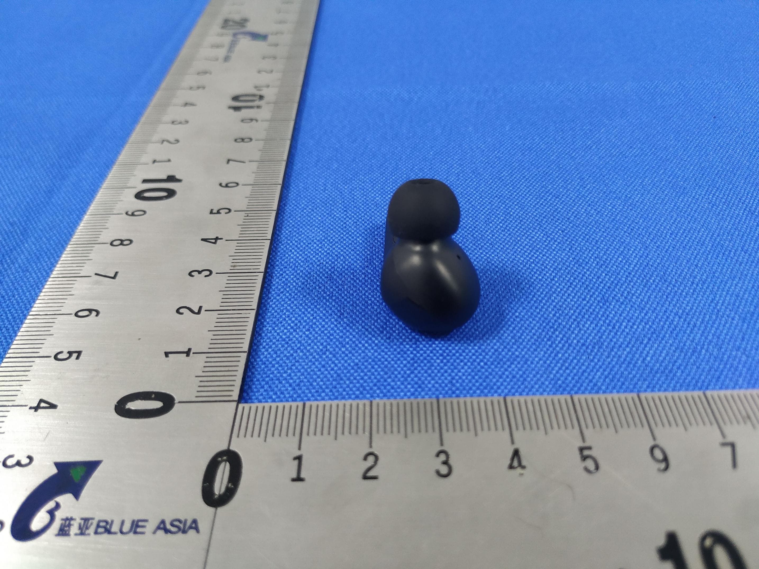 Wireless Earbuds - FCC ID 2AW44-BCT05 - Dongguan Xingji Electronics Co.,Ltd (2)