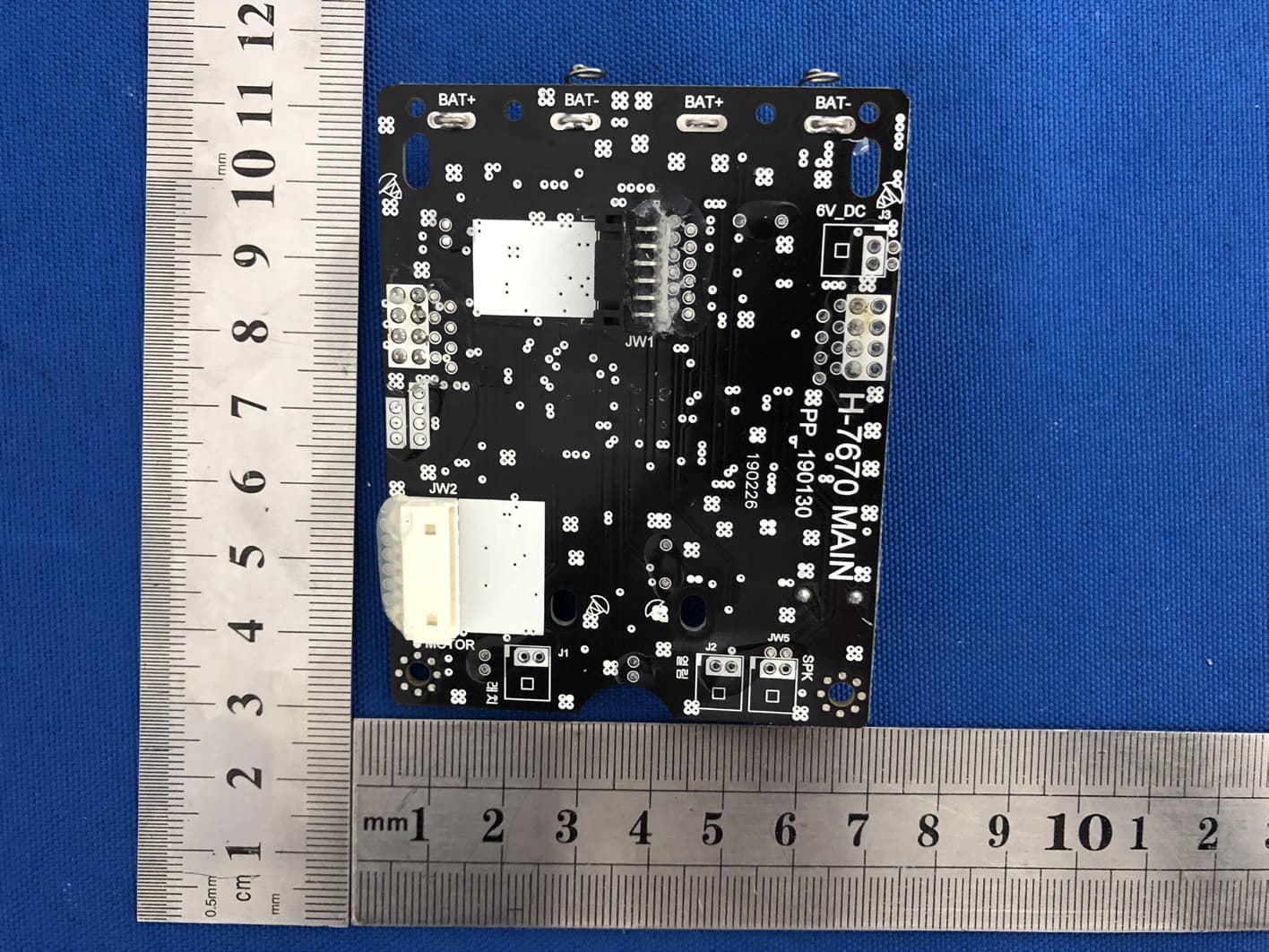 FACE RECOGNITION DOORLOCK - FCC ID 2AW4P-D5 - ONFACE Co. Ltd. (2)