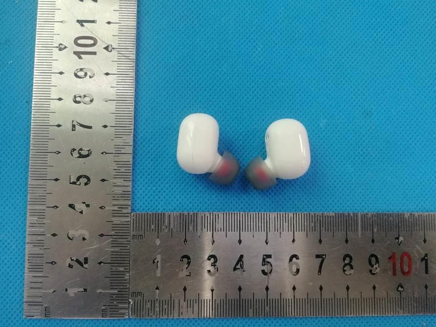 TWS headset - FCC ID 2AW54-S4 - Shenzhen Blue Times Technology Co.,Ltd (5)