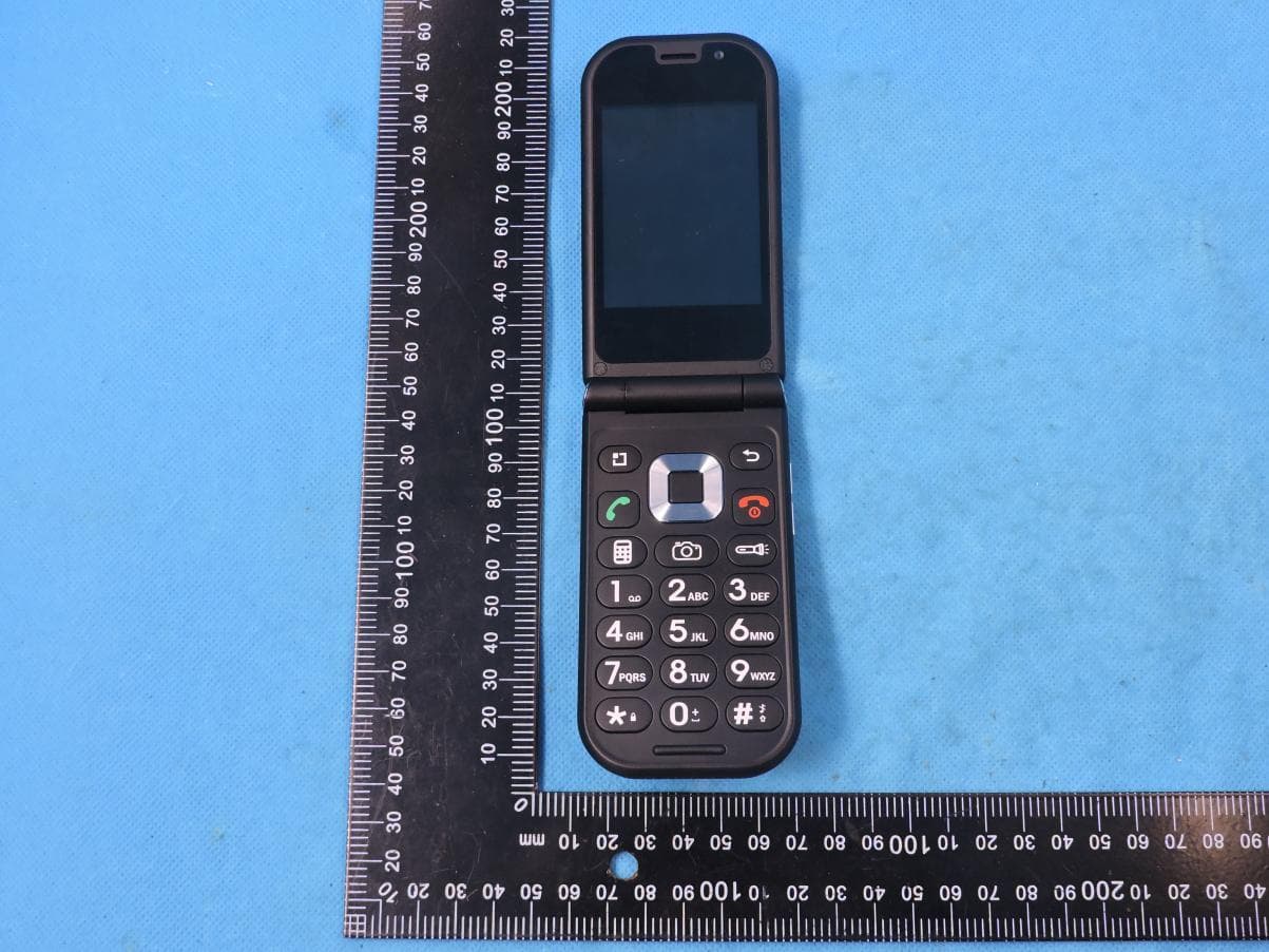 4G senior phone - FCC ID 2AW56-EZFLIP2 - Excellus Communications, LLC (5)