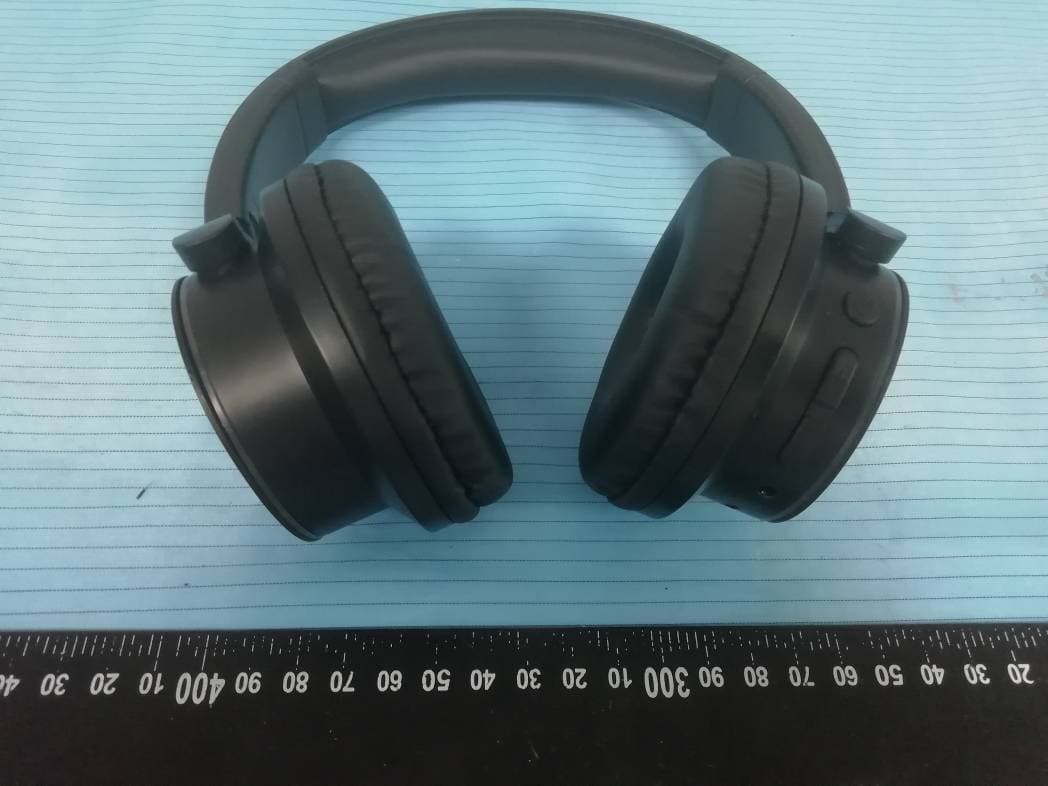 BT LED DESIGN HEADPHONE - FCC ID 2AW5B-MU01029 - E-CARE TECHNOLOGY CO.,LIMITED (2)