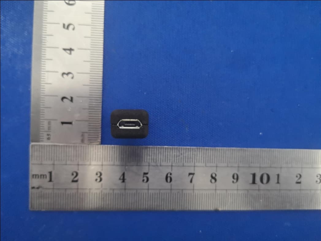 Smart Wristband - FCC ID 2AW5QN1 - Pivot1080 Limited (2)