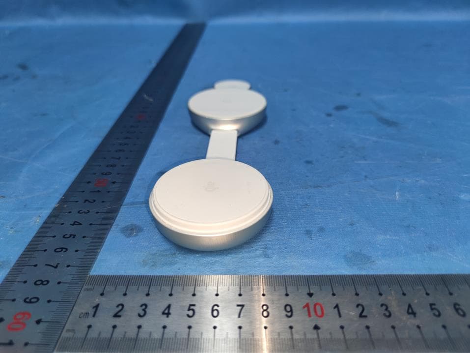 QI2-15W 3-IN-1 MAGNETIC WIRELESS CHARGER - FCC ID 2AW73-2E587 - Shenzhen Xiangdangwen Technology Co.,Ltd. (4)