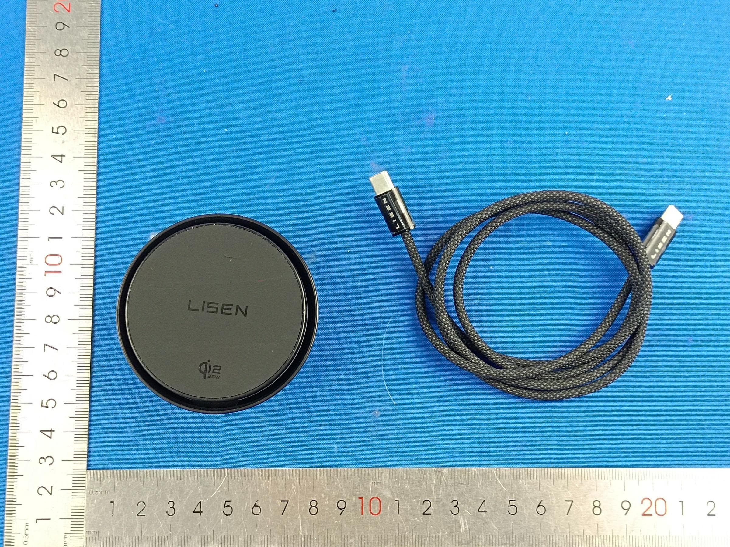 W116 Magnetic Wireless Charger - FCC ID 2AW73-2E7179 - Shenzhen Xiangdangwen Technology Co.,Ltd.