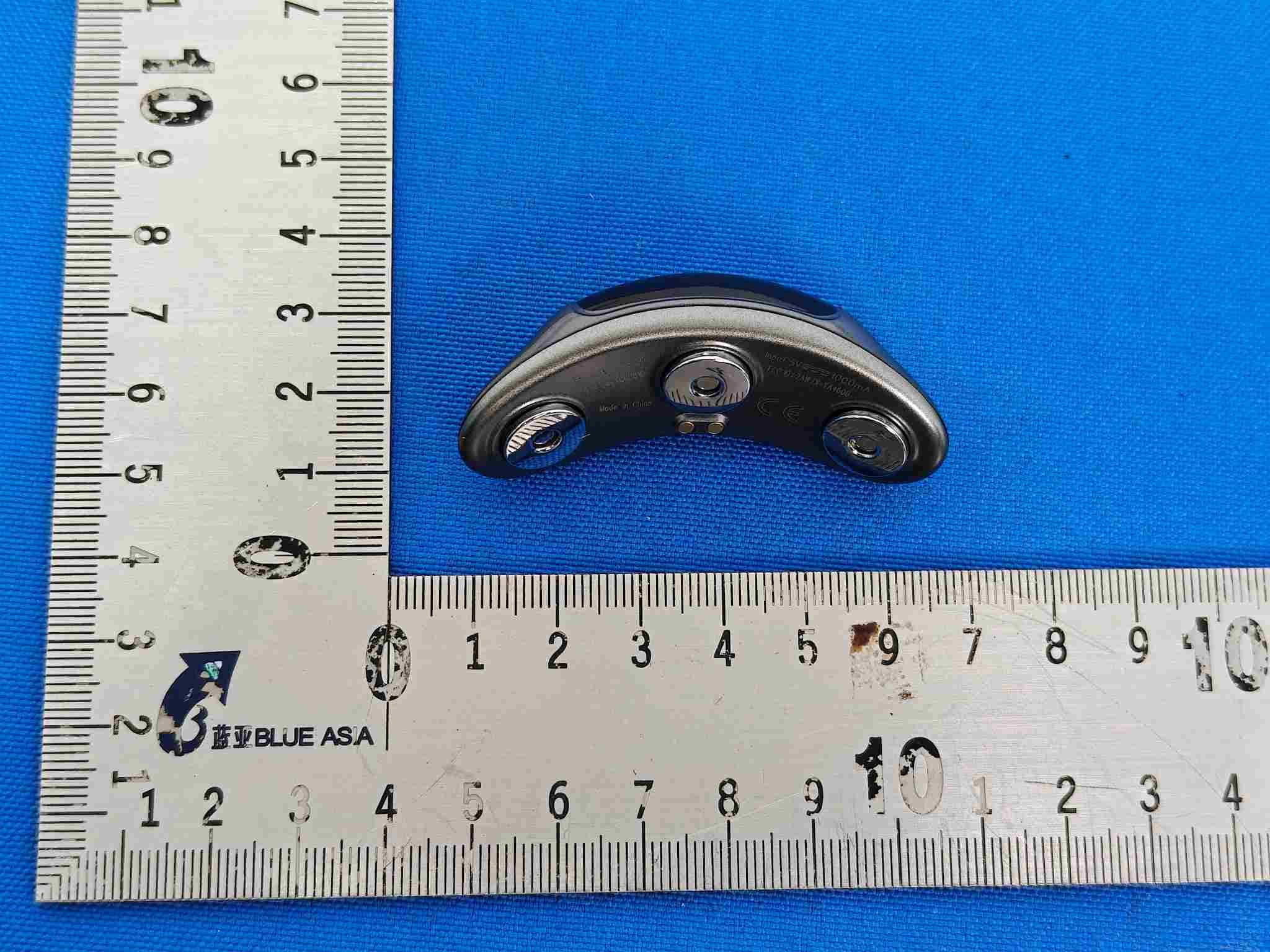 Smart Electronic Muscle Stimulator - FCC ID 2AW7X-YA4600 - VVFly Electronics Co.,Ltd. (5)