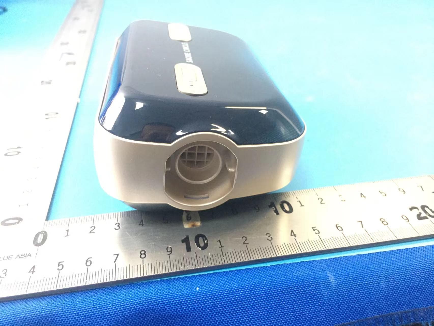 VVFLY Massager Device - FCC ID 2AW7X-YA50 - VVFly Electronics Co.,Ltd. (2)
