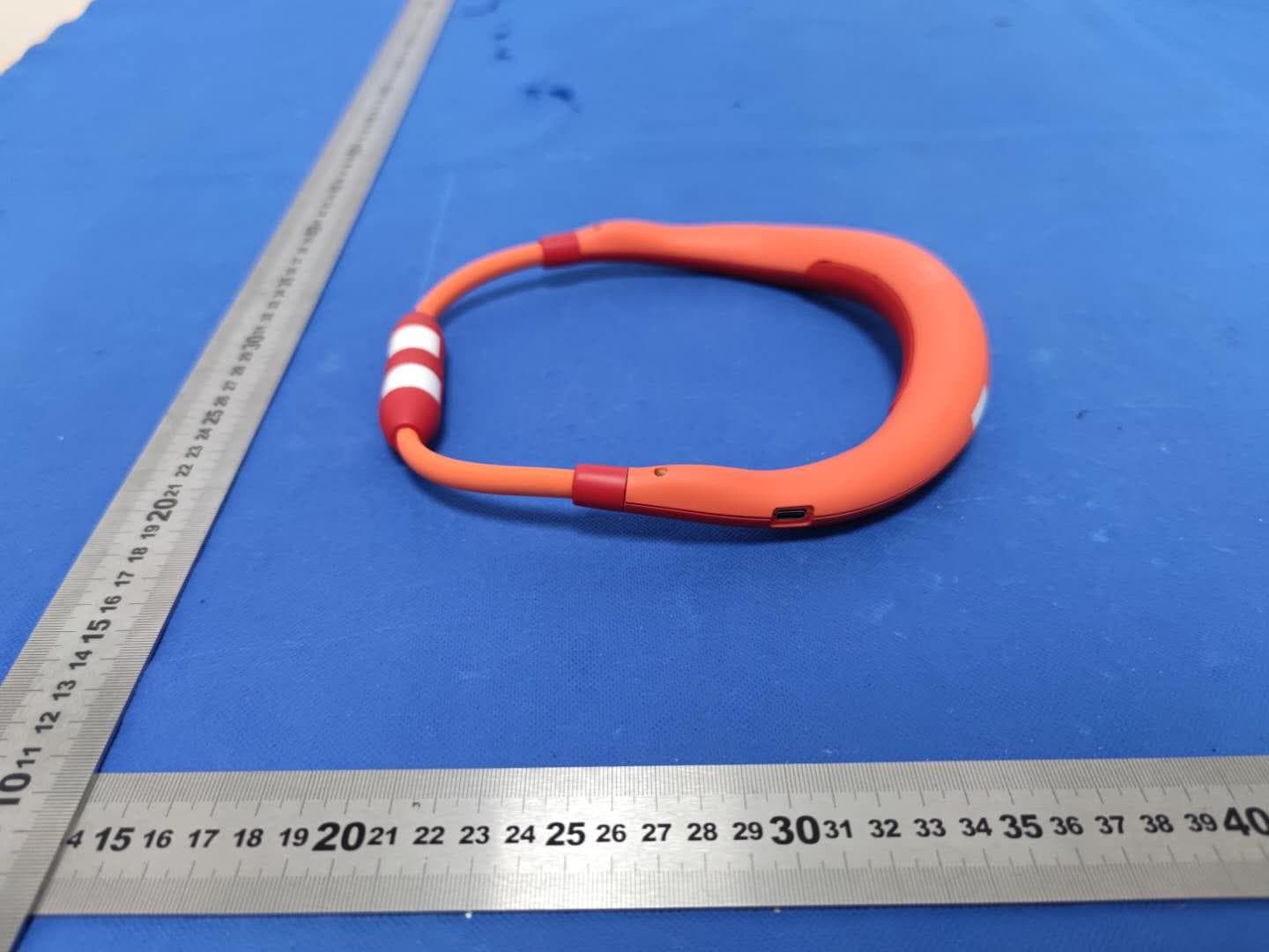 Neck Speaker Light - FCC ID 2AW82-WSLW101 - SPICE CO., LTD. (2)