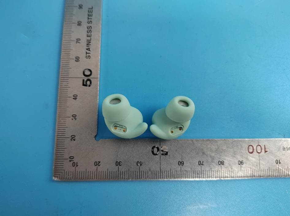 ULTRA COMPACT ANC/ENC TRUE WIRELESS EARBUDS - FCC ID 2AW9I-LPT05 - SOUND INNOVATION CO., LIMITED (3)