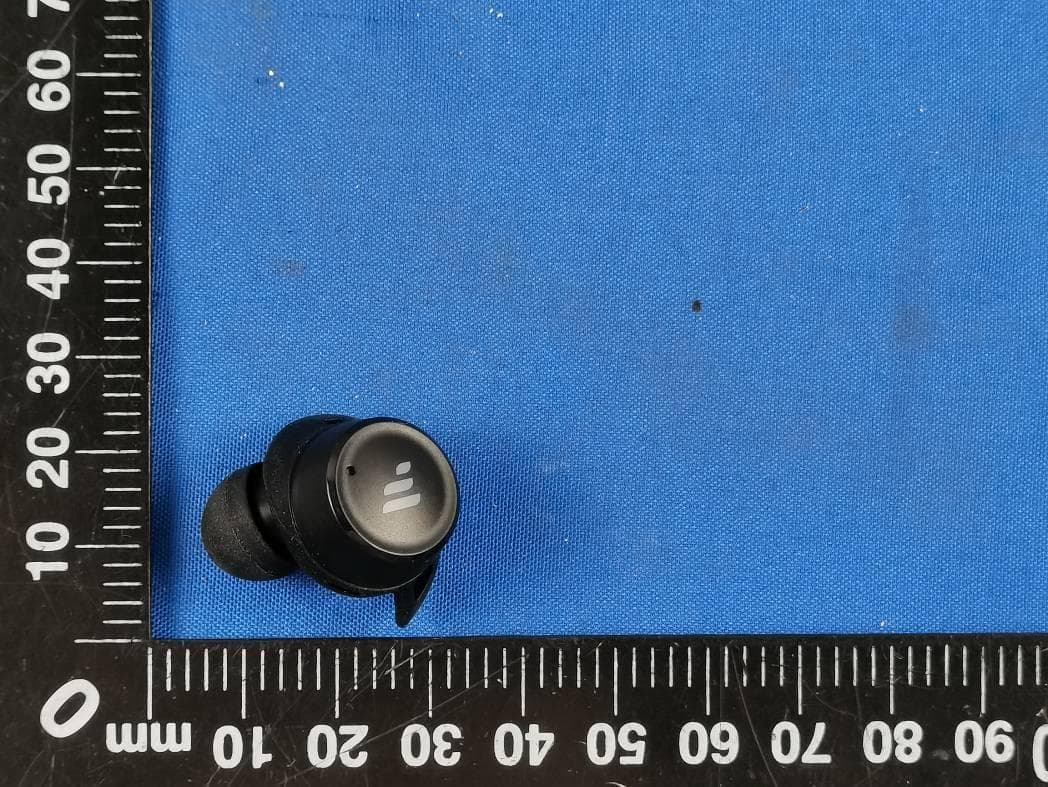 Wireless Earbuds - FCC ID 2AW9K-T20 - HUMBOLDT TECHNOLOGY (HK) LIMITED