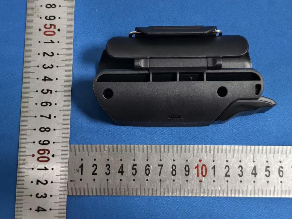Electric Skateboard Attachment - FCC ID 2AWAE-ESKBDCHK - Shenzhen Chitado Technology Co., Ltd (3)