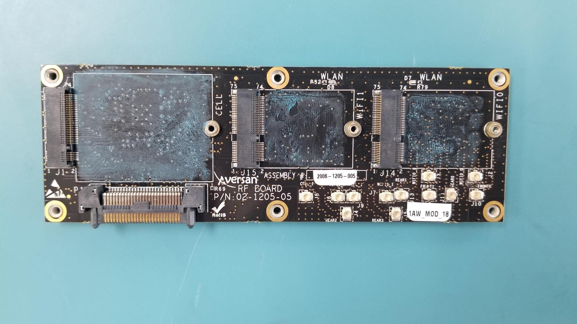 Cell and WiFi carrier with integrated RF switching - FCC ID 2AWBR002250 - Aversan Inc.