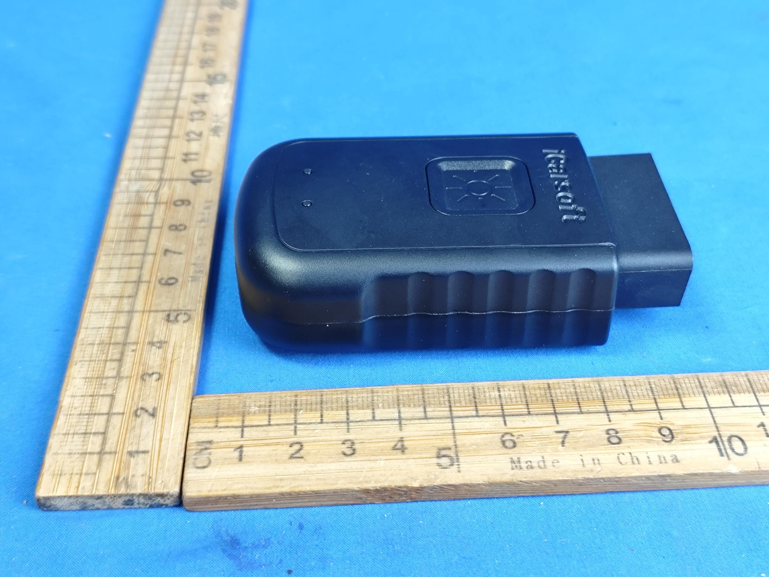The wireless diagnostic interface - FCC ID 2AWD8-BTBVCIA - Icarsoft Technology Inc. (5)