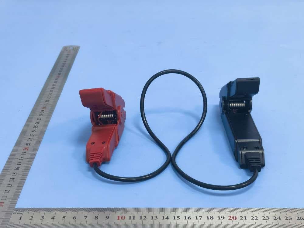 ICARSOFT BATTERY TEST CLIP - FCC ID 2AWD8UBTC9 - Icarsoft Technology Inc. (2)