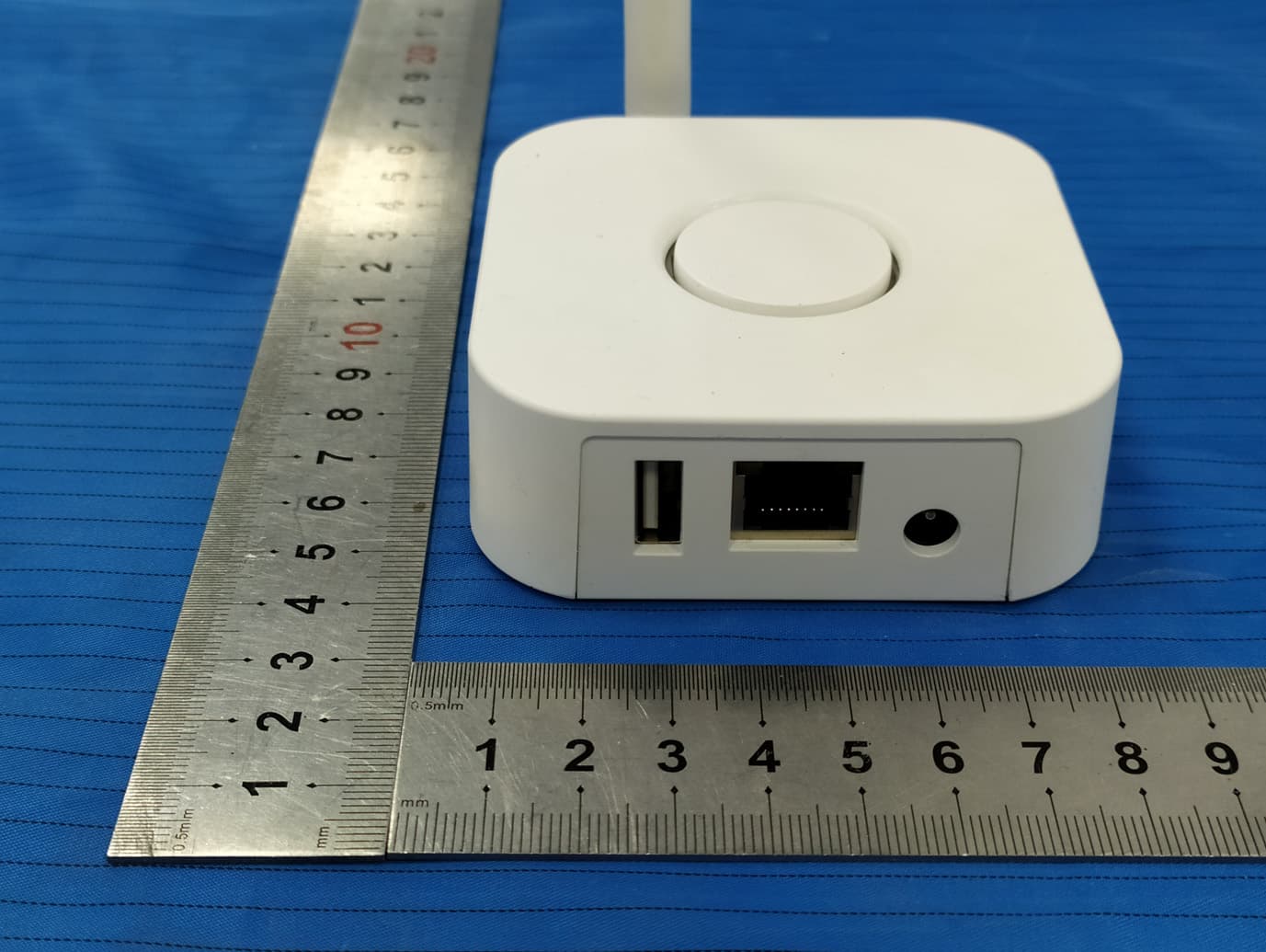 Hub - FCC ID 2AWEF-H002 - Shanghai Moobox Technology Co., Ltd. (2)