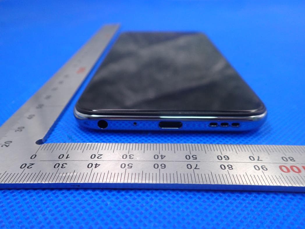 Smart Phone - FCC ID 2AWFM-MARAPHONES-Z1 - Mara Phones Limited (5)