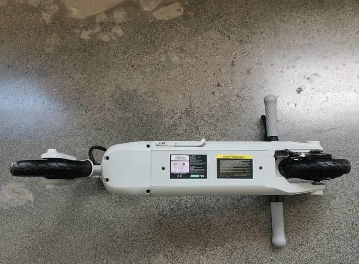 ELECTRIC SCOOTER - FCC ID 2AWFV-T6 - GOLABS INC.