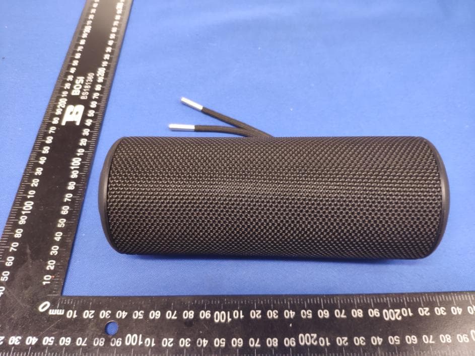 Water Proof Bluetooth Speaker - FCC ID 2AWG3-BB12 - Shen Zhen Shi Mi Ya Xin Xi Ji Shu You Xian Gong Si (3)