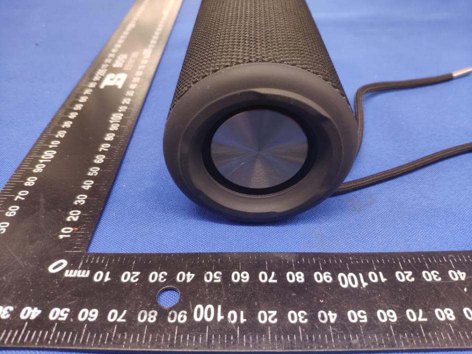 Water Proof Bluetooth Speaker - FCC ID 2AWG3-BB12 - Shen Zhen Shi Mi Ya Xin Xi Ji Shu You Xian Gong Si (5)