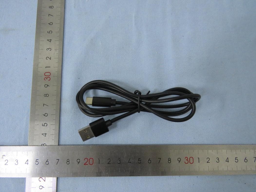 Waterproof Bluetooth Speaker - FCC ID 2AWG3-QB08 - Shen Zhen Shi Mi Ya Xin Xi Ji Shu You Xian Gong Si (3)