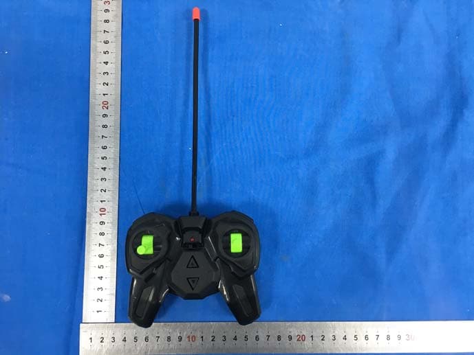 RC STUNT CYCLONE - FCC ID 2AWGJ666-7 - HIGH HOPE JOLLYJOY TOYS CORP.LTD. (5)