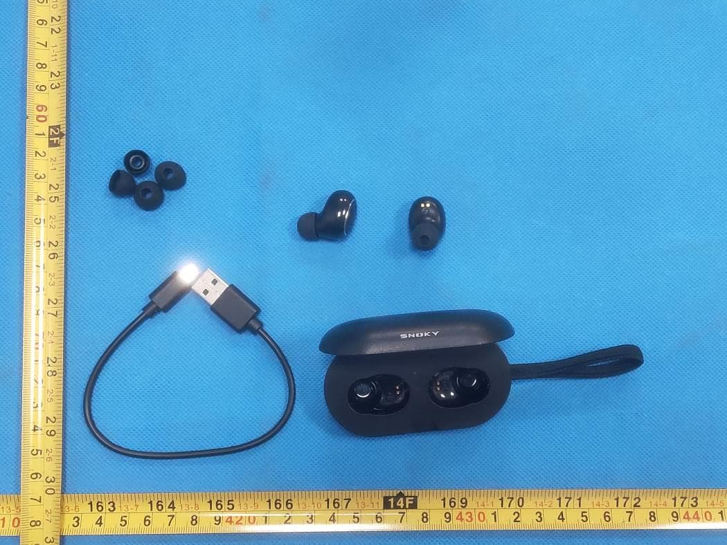 Snoky N8 - FCC ID 2AWGR-SNOKYN8 - Shenzhen Dingming Technology Co., Ltd. (2)