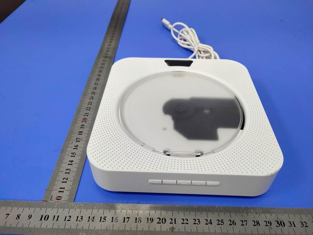 Wall Mountable Bluetooth CD Player - FCC ID 2AWHBYR-Q200 - Shenzhen yirui youpin technology co. LTD (4)