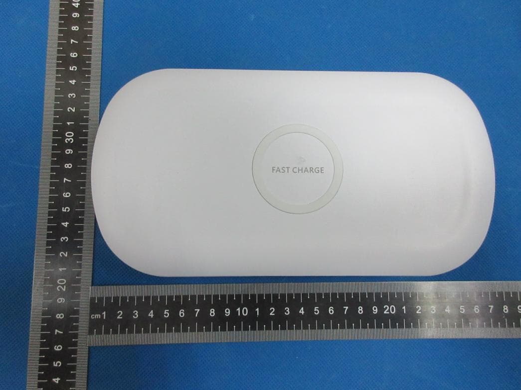 Mobile phone sterilizing box - FCC ID 2AWHF-QXY102 - Shen zhen quanxingying technology co ltd (5)