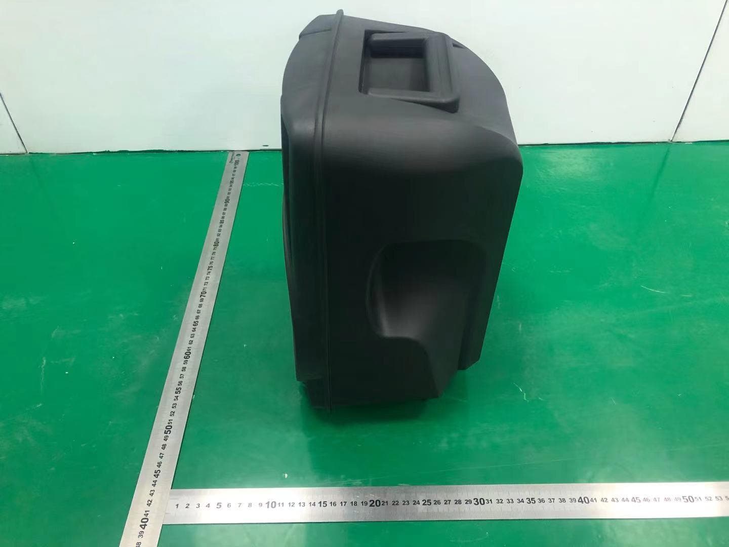 Portable Battery Speaker - FCC ID 2AWHG-TK8908 - GUANGZHOU RUIMA ELECTRONICS CO.,LIMITED (5)