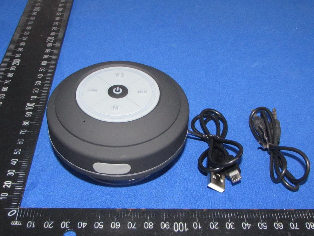 Wireless Speaker with light - FCC ID 2AWHS-BS0239 - YOUNGSTAR ELECTRONIC CO., LIMITED (2)