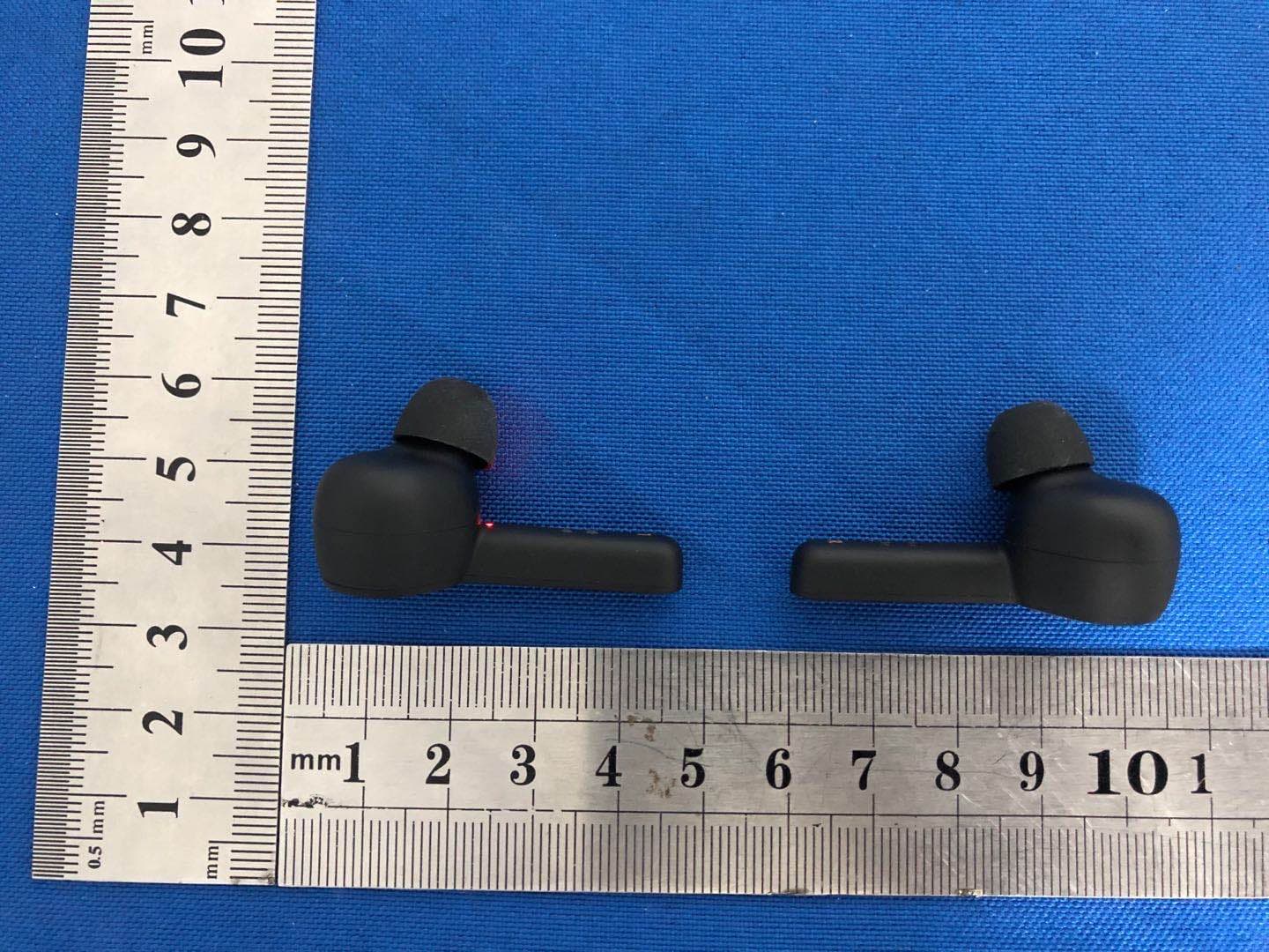 Moment - FCC ID 2AWIE-TT06BR - Shengyang Acoustics (Guangdong) Co.,Ltd (3)