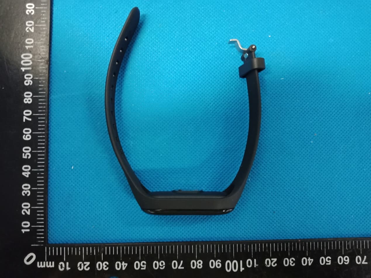 IOT Real-time Body Temperature Measurement Wristband Tag - FCC ID 2AWIQ-JAVS18 - Shenzhen Javs Technology Co. ,Ltd.