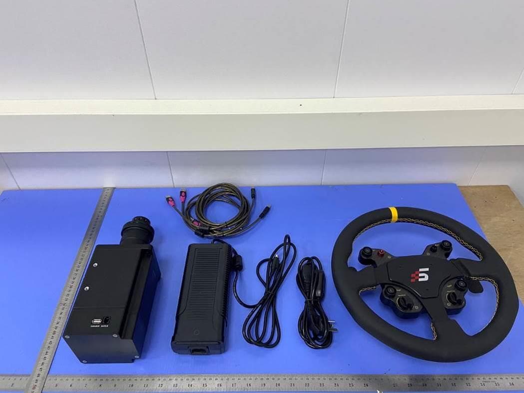 Direct drive force-feedback simwheel - FCC ID 2AWJ8-ALPHA-SR - Shen Zhen Simagic Technology Co.,Limited (4)