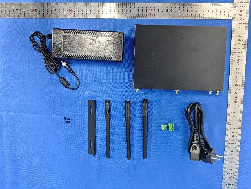 3x1 BYOM SWITCHER WITH WIRELESS PRESENTATION - FCC ID 2AWJK-S311 - Grastron Technology CO., LTD (3)