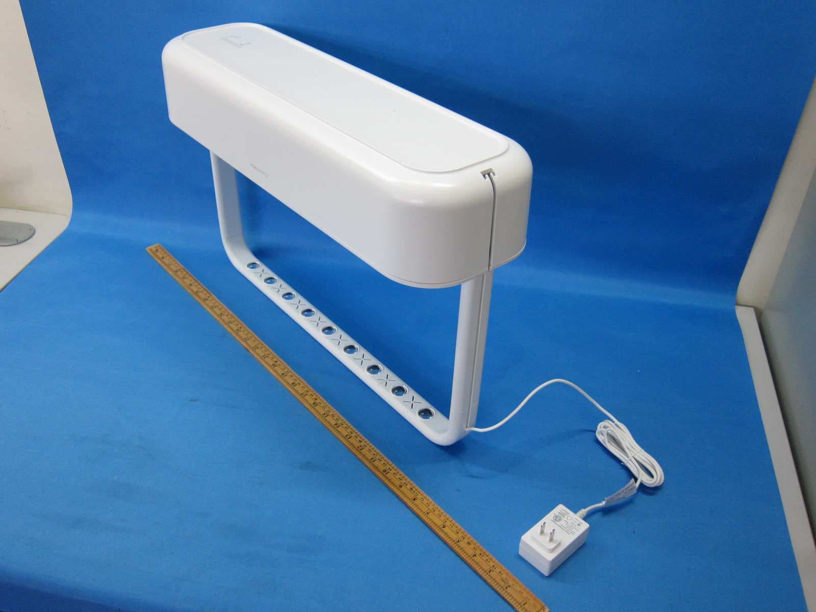 Plant Growing Appliance by LED Lamp with BLE Function - FCC ID 2AWK5SG9S - Click & Grow OU