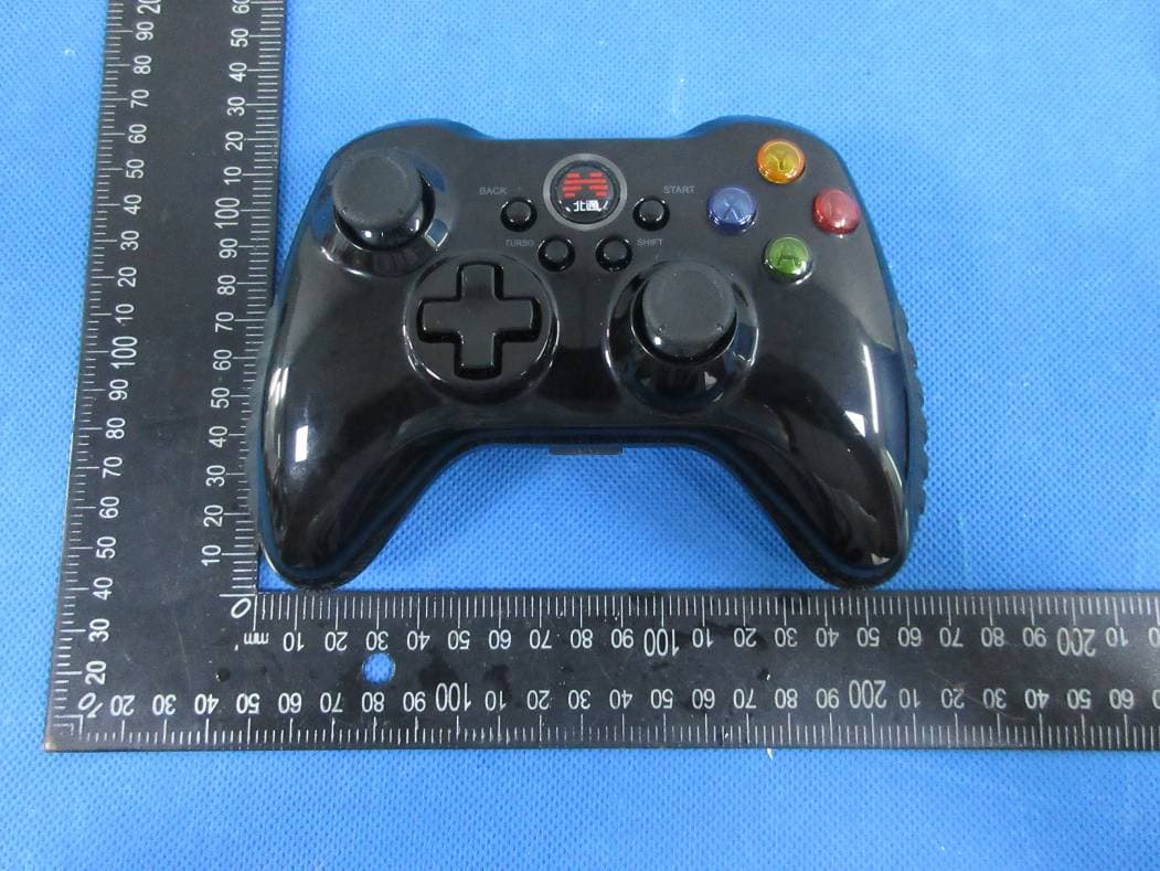 BEITONG ASURA 2 WIRELESS GAMEPAD - FCC ID 2AWMK-BTP-2185T2 - Guangzhou Pinzhong Electronic Technology Co.,Ltd. (3)